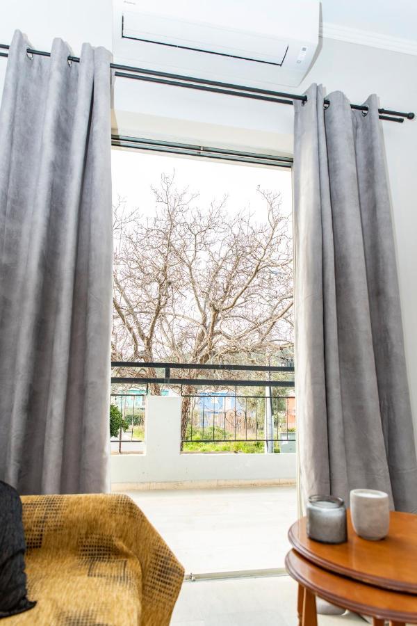 Walnut Home Apartment Near Ancient Olympia Kréstena Exterior foto